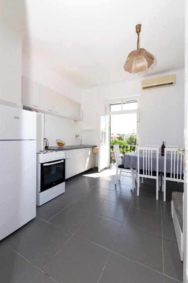 Apartment Mario Спліт Екстер'єр фото